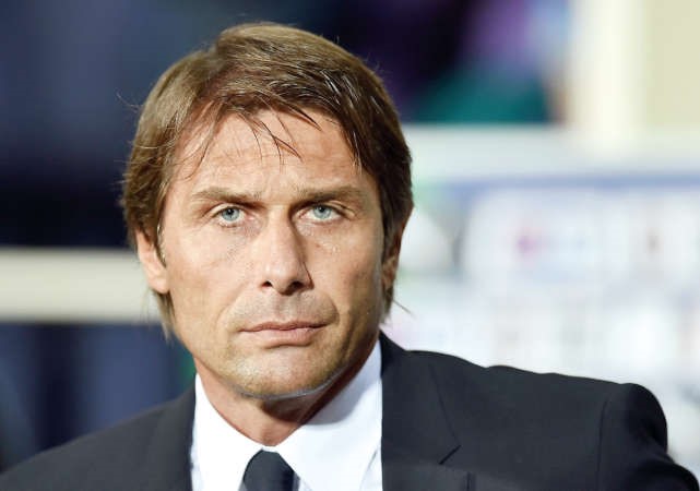 مدرب الازوري انتونيو كونتي