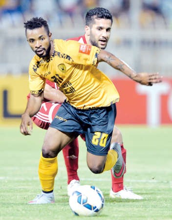 لاعب وسط القادسية سيدوبا سامواه يصل السبت