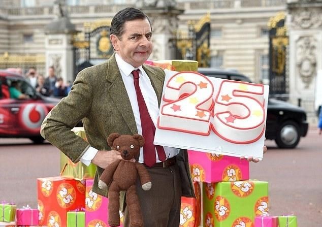 بالصور.. هكذا اصبح Mr Bean بعد 25 عاماً على انطلاقته