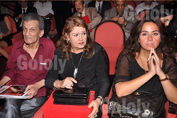 بالصور.. أحدث ظهور لميمي جمال بعد وفاة زوجها