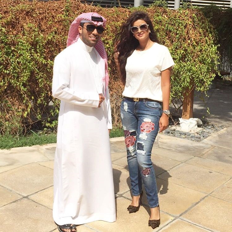 بالصور شاهد.. علا الفارس ترتدي النقاب وتتحدى جمهورها يعرفونها!