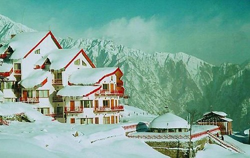 Cliff Top Clubــ الهند