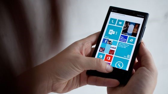 على غرار "سناب شات".. تسجيلات مصورة "مباشرة" لمستخدمي "فيسبوك"