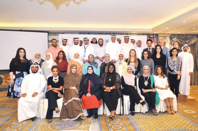 لقطة تذكارية للمكرمين والمشاركين بحملة خطوات﻿