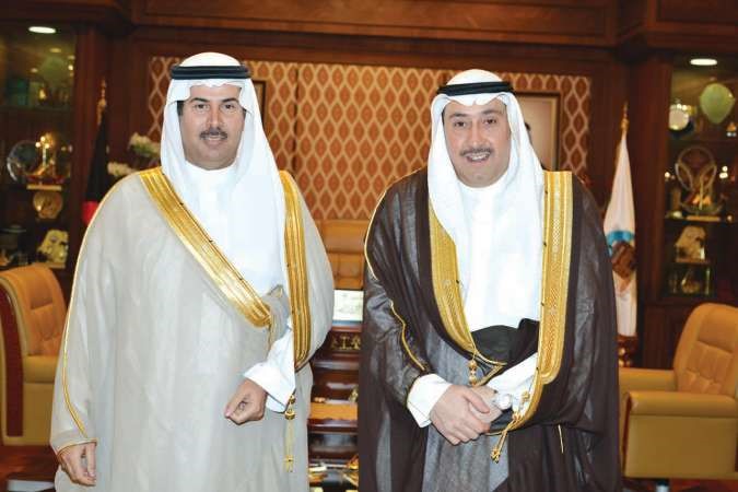 الشيخ فيصل الحمود مستقبلا الشيخ نواف الدويش﻿