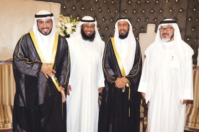 يوسف عبدالرحمن وجاسم المسباح يباركان قاسم باشا