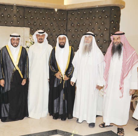 جاسم وفهد الزيد يباركان