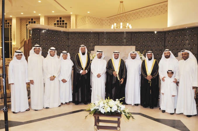 لقطة تذكارية مع المعرس الحارث خالد الخراز بالمناسبة السعيدة