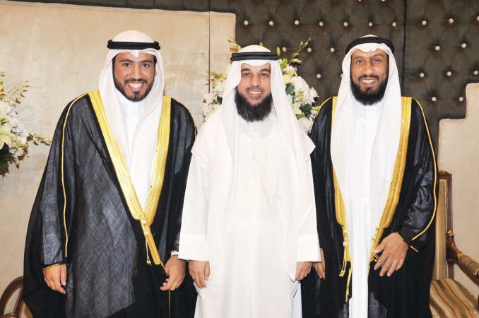 هيثم الفارس يقدم التهاني