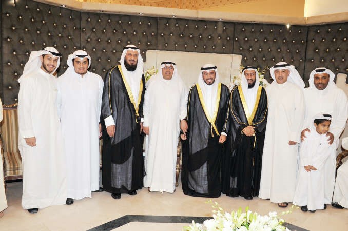 محمد العكاري وسعد العبيد ومحمد الخراز يهنئون