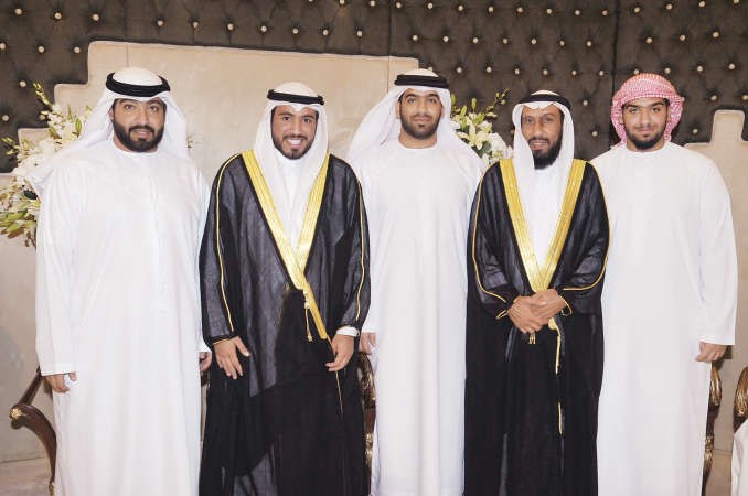ابراهيم الحمادي ومحمد الحمادي واحمد الحمادي يباركون