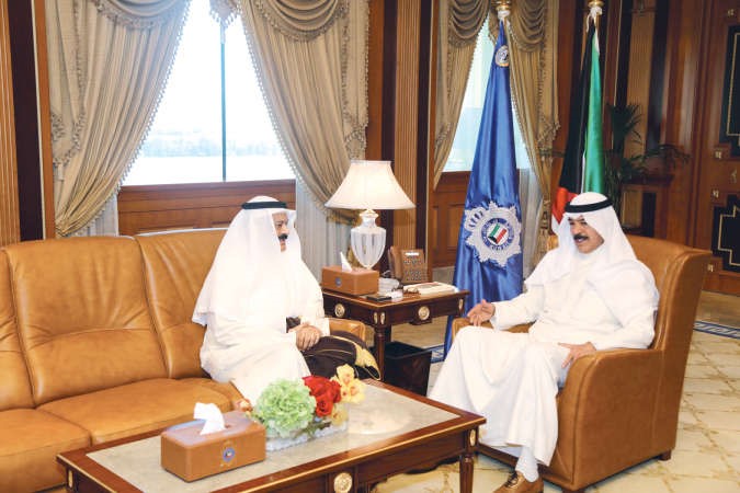 الشيخ محمد الخالد مستقبلا عبدالعزيز الدخيل﻿