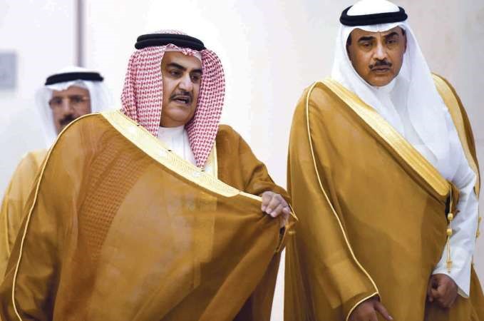 الشيخ صباح الخالد والشيخ خالد بن احمد قبيل الاجتماع	افپ﻿