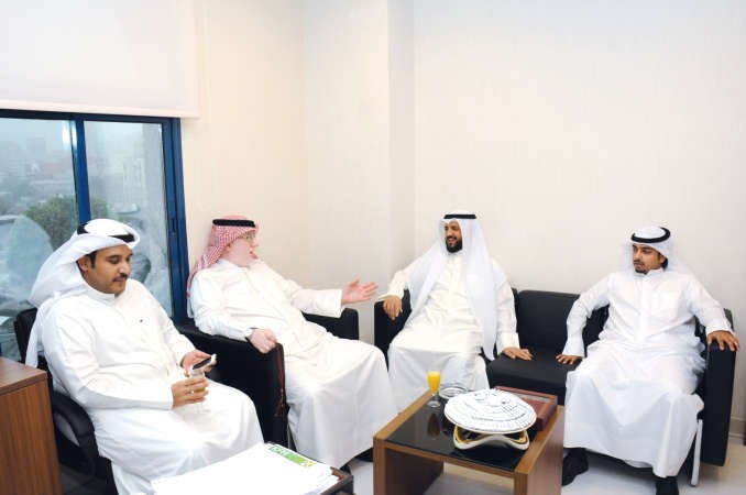 عبدالله العصيمي ودعبدالسلام السويفان وجمال السويفان ونواف العلاج﻿