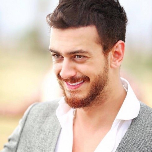 مليونيرة خليجية تطلب الزواج من سعد المجرّد مقابل نصف ثروتها