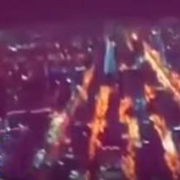 بالفيديو.. متهور يصور فيديوهات من أعلى برجي "المملكة" و "الساعة".. و"شرطة الرياض" توقفه