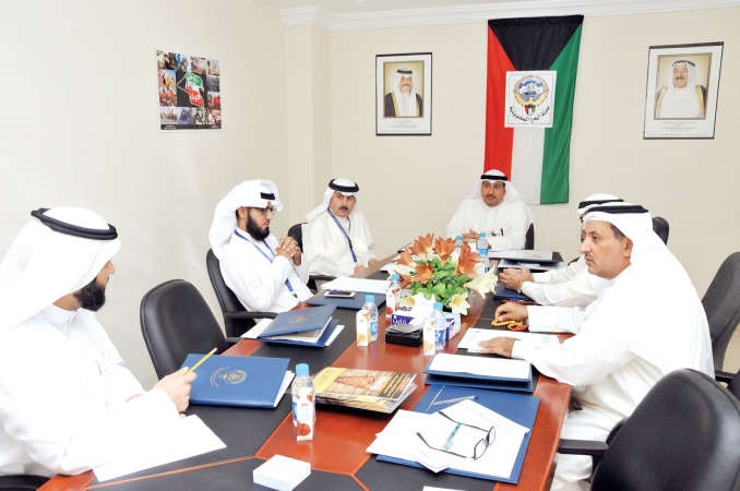 خليف الاذينة مترئسا اجتماعا للتنسيق بين الجهات المعنية﻿