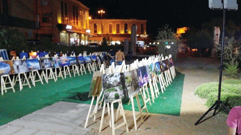 سحر جبيل.. في معرض يرشح تاريخاً وحضارة