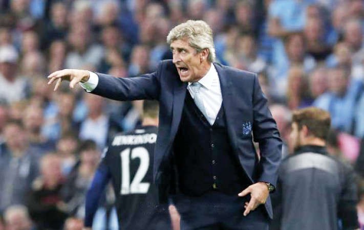الاستياء واضح على التشيلي مانويل بلليغريني