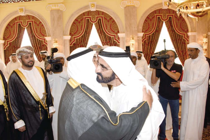 سمو الشيخ ناصر المحمد معزيا صاحب السمو الشيخ محمد بن راشد مكتوم
