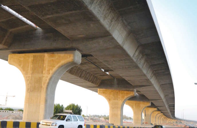 مدخل الطريق الفرعي الجديد من شارع جمال عبدالناصر