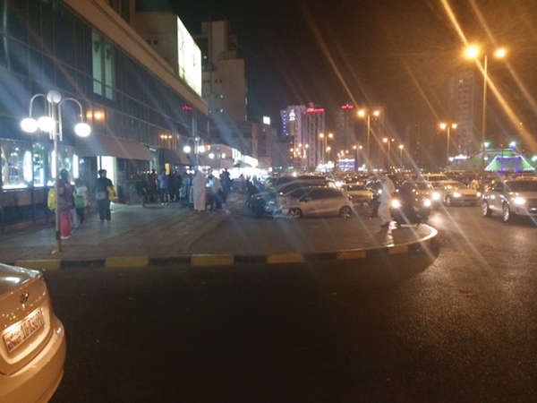 الاسواق شهدت توافد المشترين استعدادا للعيد