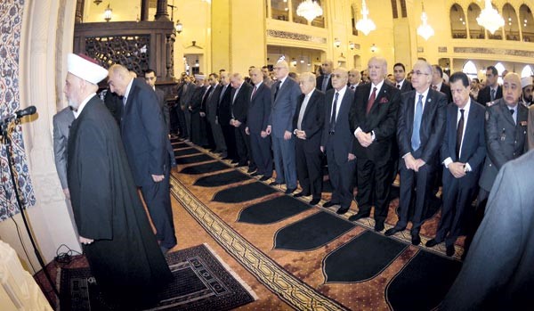 مفتي لبنان عبد اللطيف دريان يؤمصلاة العيد بحضور رئيس الحكومة تمام سلام وعدد من المسؤولينمحمود الطويل