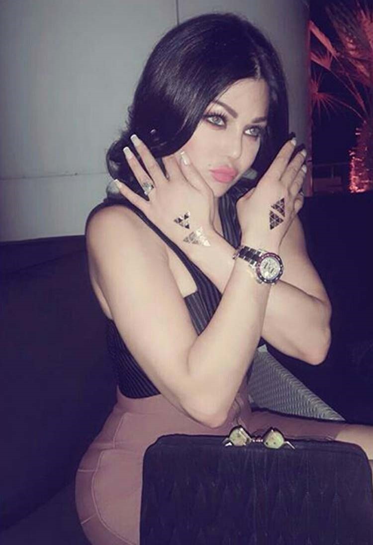 صورة: خاتم هيفا وهبي حديث الساعة!