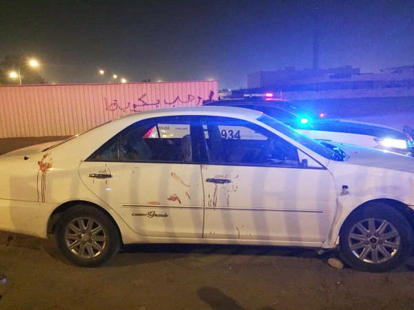 مركبة الجاني وهي ملطخة بدماء المجني عليه