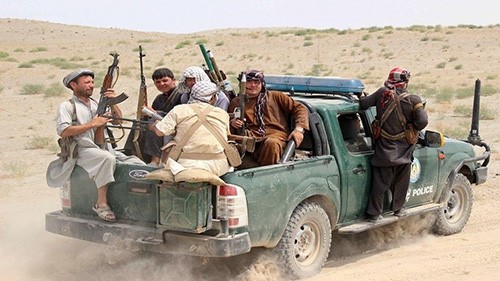 صورة ارشيفية لعناصر من الشرطة المحلية الافغانية في ولاية قندوز، افغانستان - روسيا اليوم