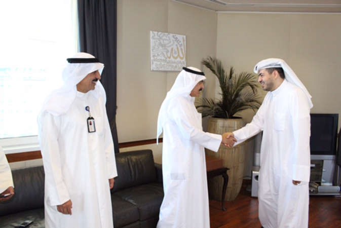 عبدالعزيز الزبن ومحمد الرومي في استقبال المهنئين