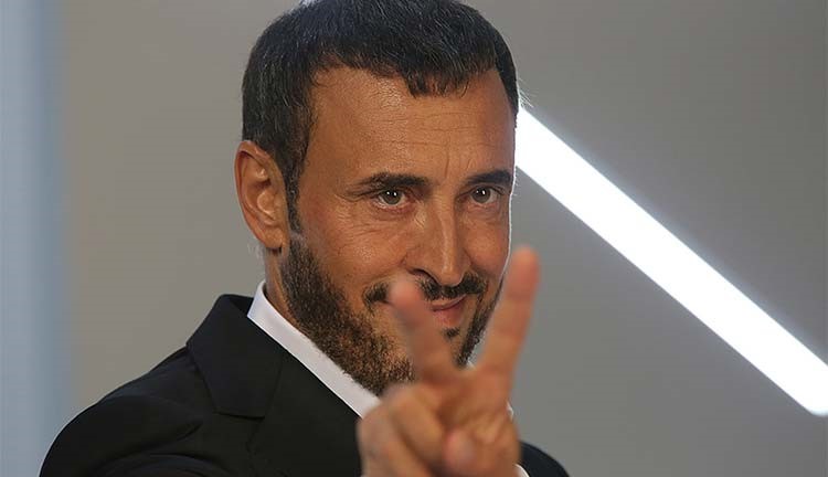 بالصور.. كاظم الساهر يستعيد شبابه بجلسة تصوير حديثة