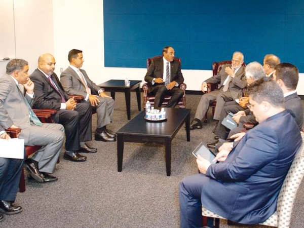 الشيخ صباح الخالد مستقبلا دابراهيم الجعفري﻿