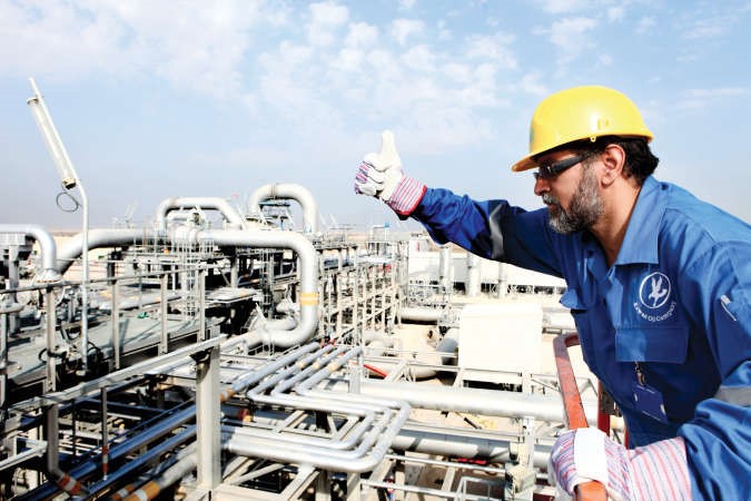 نفط الكويت تزيد انتاجها النفطي الى 2950 مليون برميلوتطمح للوصول الى 3 ملايين برميل في غضون شهرين﻿