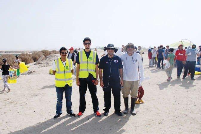 ممثلو بيتك مع مسؤولي المبرة البيئية 
