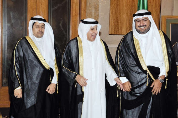 الشيخ ثامر العلي مهنئا السفير السعودي