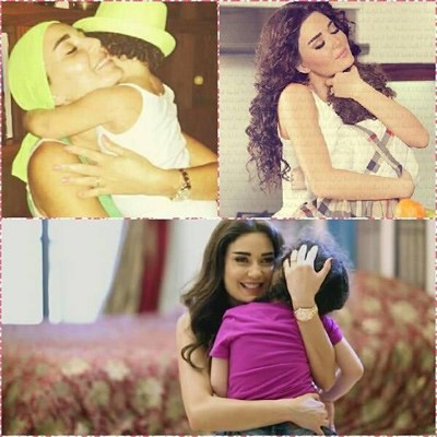 صور لسيرين وابنتها