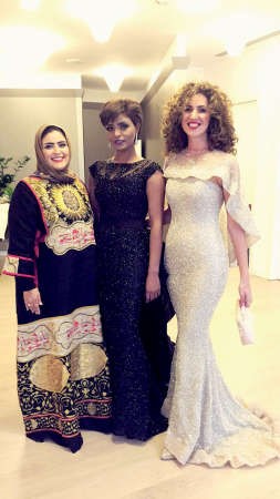 نورة تتوسط هنوف البلهان والايطالية مارتينا موكي