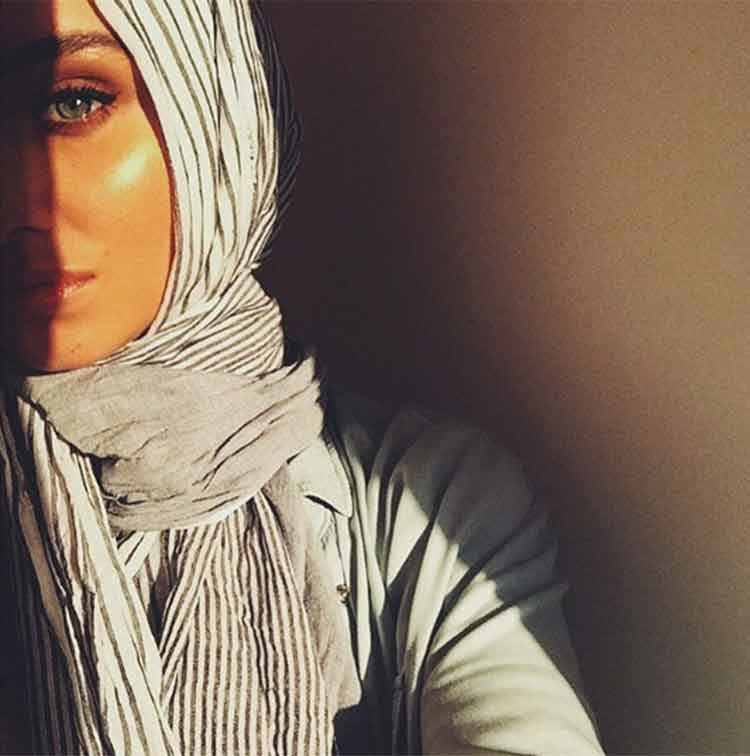 بالصور.. محجبة صاحبة أجمل عينين على "إنستغرام"