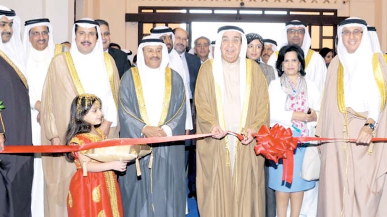  الشيخ عزام الصباح مشاركا في افتتاح مهرجان الايام الثقافي الـ22 