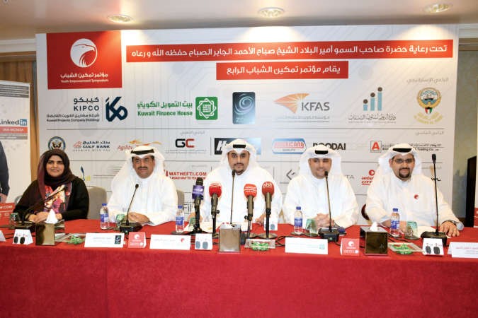 علي الابراهيم ووليد الخشتي وخليل الحمر ويوسف الرويح خلال المؤتمر الصحافي	 ريليش كومار﻿