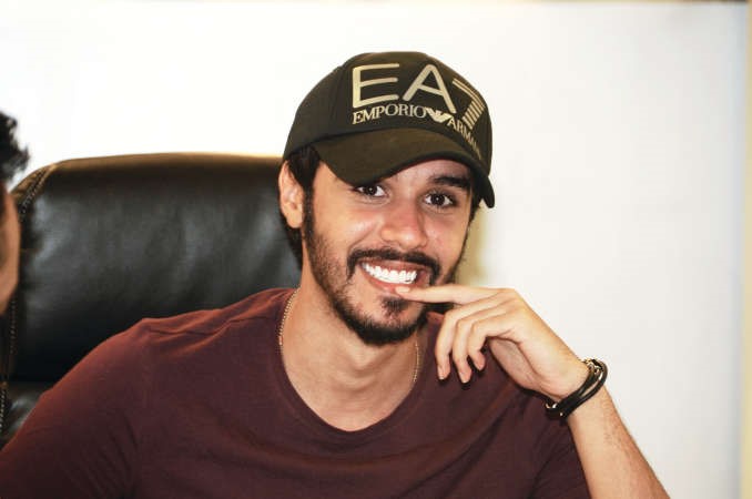 عبدالسلام الزايد: لم أندم على الشهرة.. وانتظروا مفاجآتي  مع «روتانا» 