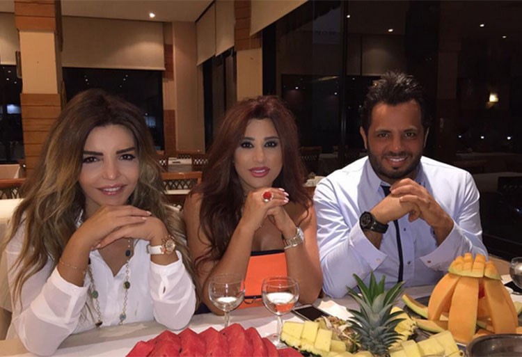 شاهد.. بهذه الصورة كشفت نجوى كرم عن ديانتها 