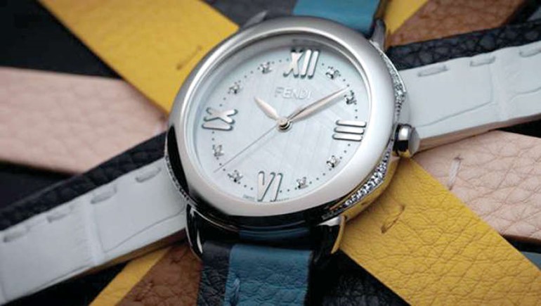FENDI TIMEPIECES تعزز خاصية التغيير حسب الطلب من خلال ساعة SELLERIA الجديدة
