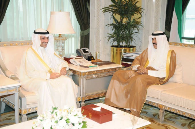 سمو نائب الامير وولي العهد الشيخ نواف الاحمد مستقبلا
رئيس مجلس الامة مرزوق الغانم