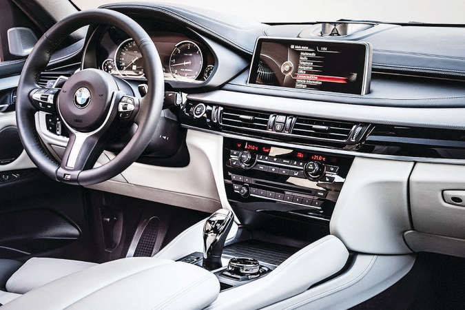 BMW X6 مزيج مذهل من الديناميكية والراحة والطابع الرياضي