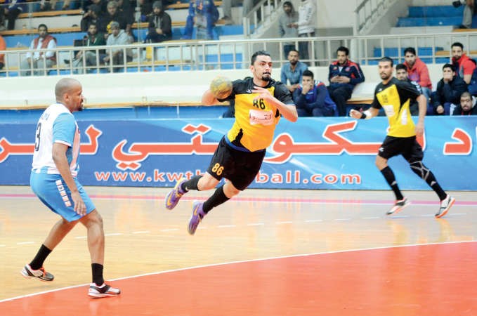 مهدي مدن لاعب القوة الضاربة بفريق يد القادسية﻿