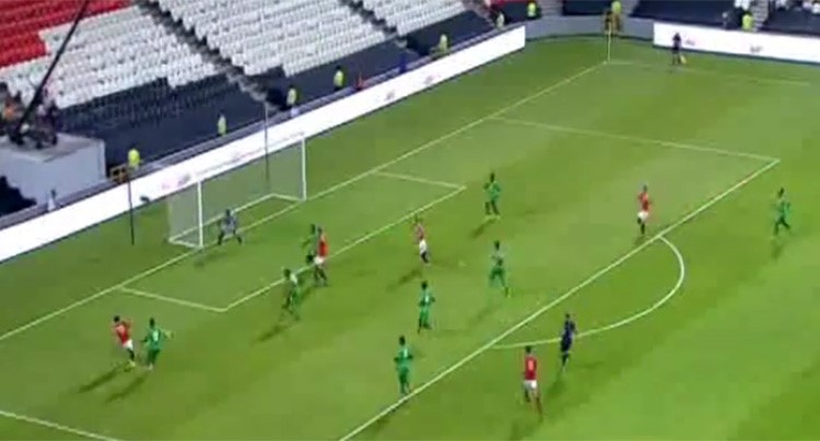  بالفيديو..المصري كوكا..يبهر الجماهير بكعب خيالي! 