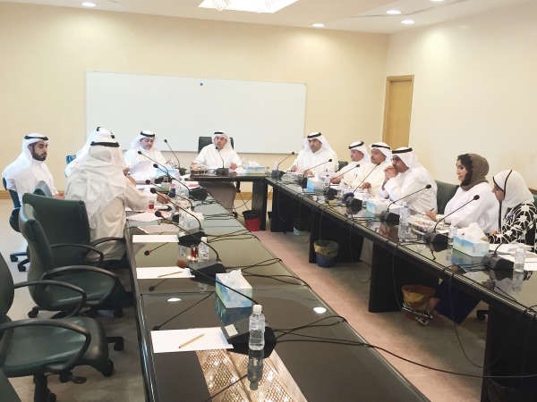علي الموسى مترئسا اجتماع لجنة العاصمة