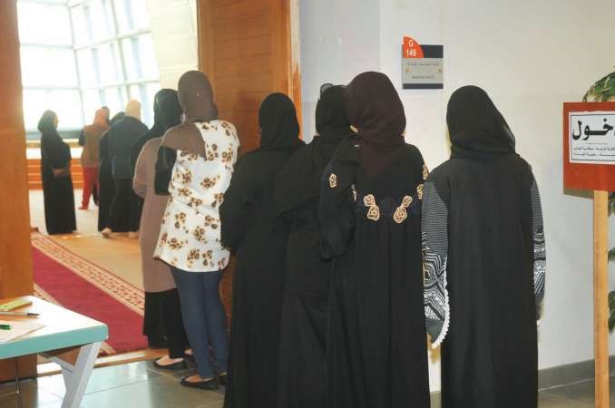 اقبال على التصويت من الطالبات في معهد الاتصالات والملاحة 	﻿